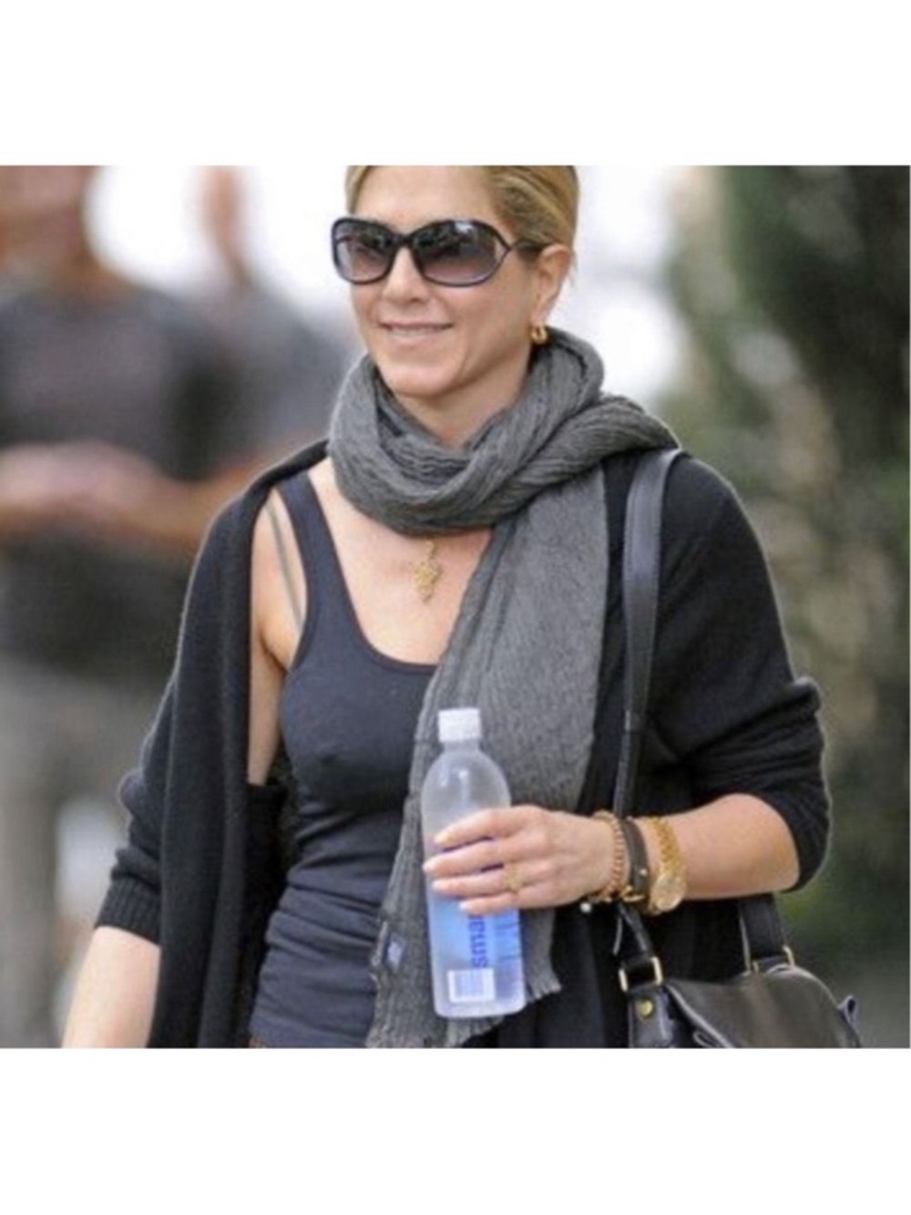 NWT Tom Ford Black Oversized Butterfly Sunglasses
Tom Ford Jennifer TF8 01B